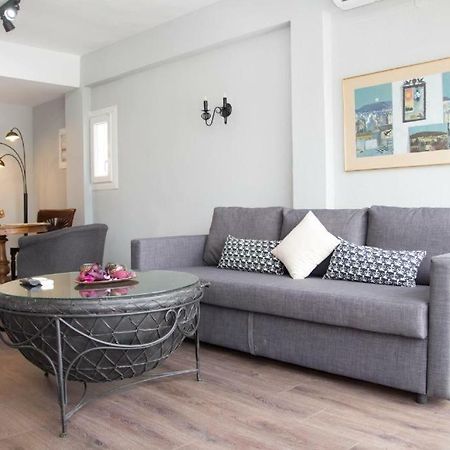 Port View Suites 2 Kavala Bagian luar foto