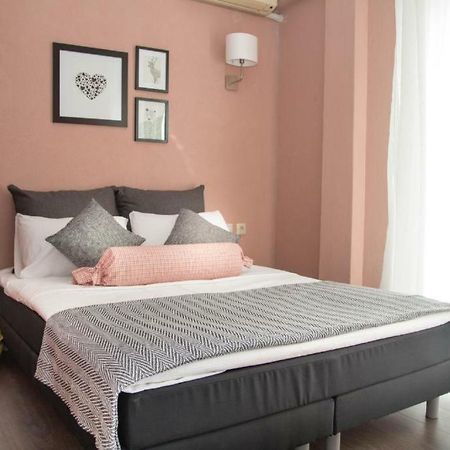 Port View Suites 2 Kavala Bagian luar foto